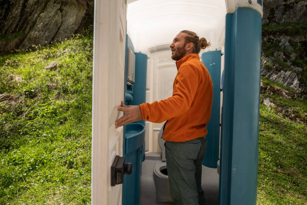 Best Portable restroom trailer rental  in Dyersburg, TN